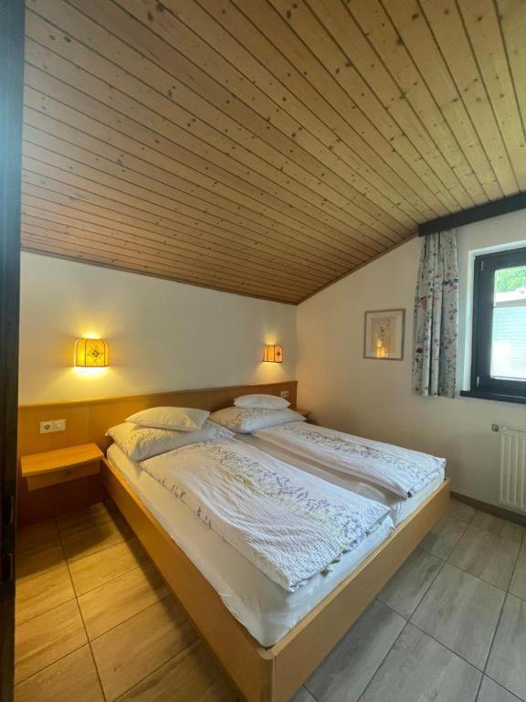 Restaurant-Pension Dorfwirt Bad Kleinkirchheim Exteriér fotografie